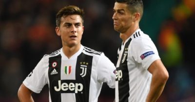 Paulo Dybala và bạn gái nhiễm COVID-19