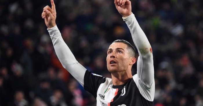 Ronaldo có thể sớm phải rời khỏi Italy vì Covid-19.