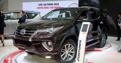 Không giảm lệ phí trước bạ ôtô, thuế xăng dầu