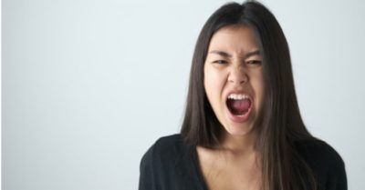 5 đặc điểm tính cách khiến bạn càng ngày càng bạc phúc