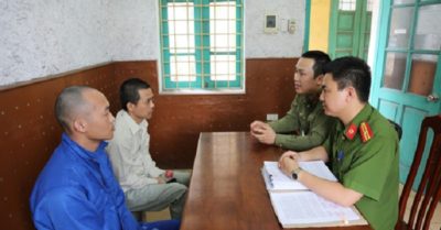 Nhóm người Trung Quốc sang Việt Nam làm giả thẻ ‘rút 300.000 USD