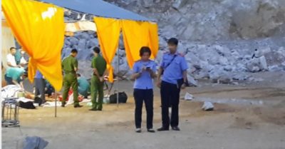 Sập mỏ đá ở Điện Biên, chôn vùi 3 người