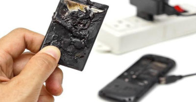 Lại chuyện vừa sạc vừa dùng điện thoại, thanh niên 27 tuổi tử vong