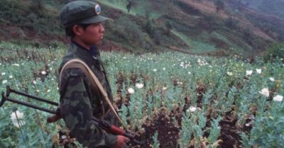 Trung Quốc dùng ‘con đường nha phiến’ hủy hoại láng giềng?