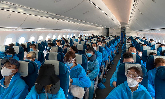 Hành khách trên chuyến bay charter VN5729 hôm 18/7