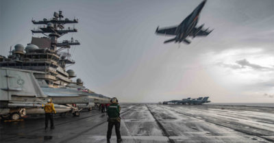 Hé lộ chi tiết tàu sân bay Mỹ tập trận cả ngày lẫn đêm ở Biển Đông