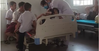 Ong vò vẽ đốt học sinh tiểu học Cam Lộ, 26 em phải nhập viện cấp cứu