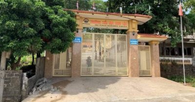 Sập tường trước cổng trường tiểu học, một em học sinh lớp 5 không qua khỏi