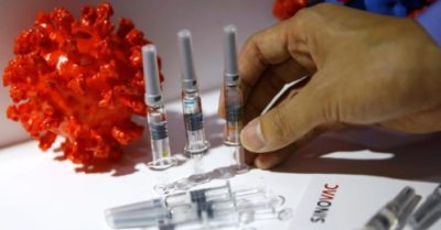 Vắc-xin Covid-19 đang thử nghiệm, Trung Quốc đem tiêm 350.000 người