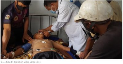 Đang vác lúa lên xe, 3 người bị sét đánh lăn xuống ruộng