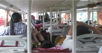 Mất 75 triệu đồng trên xe khách sau khi uống lon nước người lạ mời