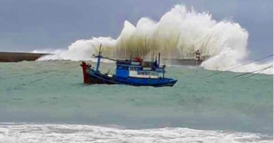 Cập nhật bão số 9: Cơn bão mạnh nhất từ đầu năm, sức gió gần đạt cấp thảm họa