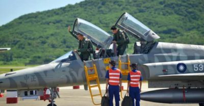 Chiến đấu cơ F-5E của Đài Loan rơi trên biển, phi công thiệt mạng