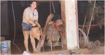 Miền Trung ngổn ngang sau lũ: phòng dịch bệnh như thế nào?