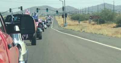 Choáng ngợp đoàn xe diễu hành ủng hộ Tổng thống Trump kéo dài gần 50 cây số