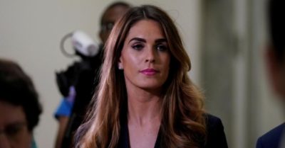 Nữ trợ lý hàng đầu của Tổng thống Trump nhiễm COVID-19