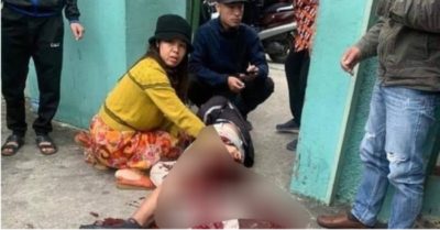 Xích mích lúc đưa con đến trường, một phụ huynh nhập viện