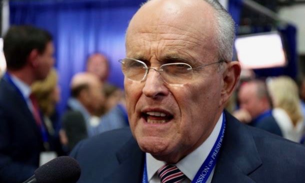 Luật sư Giuliani cảnh báo gian lận bầu cử tại Mỹ