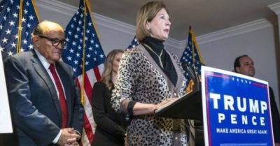 Sidney Powell: Không phải người của Trump vẫn kiện “hoành tráng”