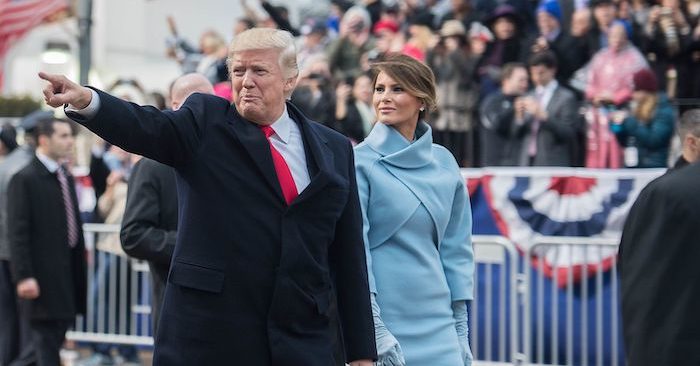 Bí quyết thành công của Tổng thống Donald Trump và Đệ nhất phu nhân Melania Trump trong ngày ông Trump nhậm chức hôm 20/1/2017 (ảnh: Quân đội Mỹ).
