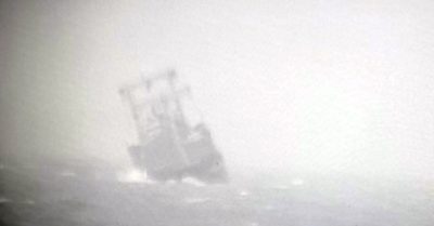 Tìm thấy 10 thuyền viên trên tàu nước ngoài bị chìm ở biển Phú Quý