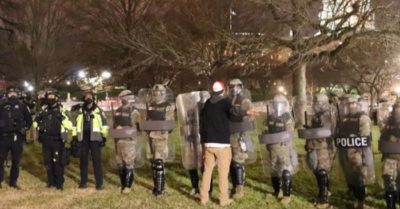 Ít nhất 10.000 lính Vệ binh Quốc gia được điều đến thủ đô Washington để bảo vệ an ninh