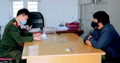 Băng rừng, trốn kiểm soát xem mổ lợn, người đàn ông bị phạt 25 triệu đồng