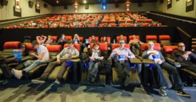 Đi xem phim, người đàn ông bị ghế VIP đè thiệt mạng ngay trước mặt vợ