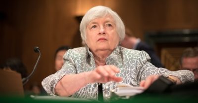 Mỹ rút Việt Nam ra khỏi danh sách các quốc gia thao túng tiền tệ