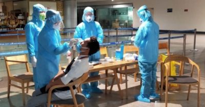 Hà Nội cấm tụ tập quá 10 người nơi công cộng