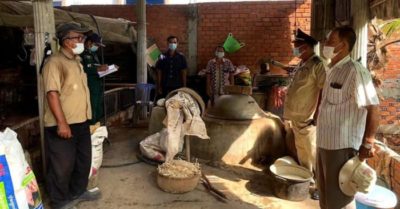 11 người thiệt mạng sau khi uống rượu tại đám tang giữa dịch COVID-19