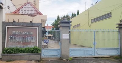 Phó giám đốc Sở Giáo dục xin thôi việc vì phụ trách tiểu học lại được giao ra đề thi lớp 10