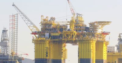 Trung Quốc đưa giàn khoan lớn nhất thế giới ra Biển Đông