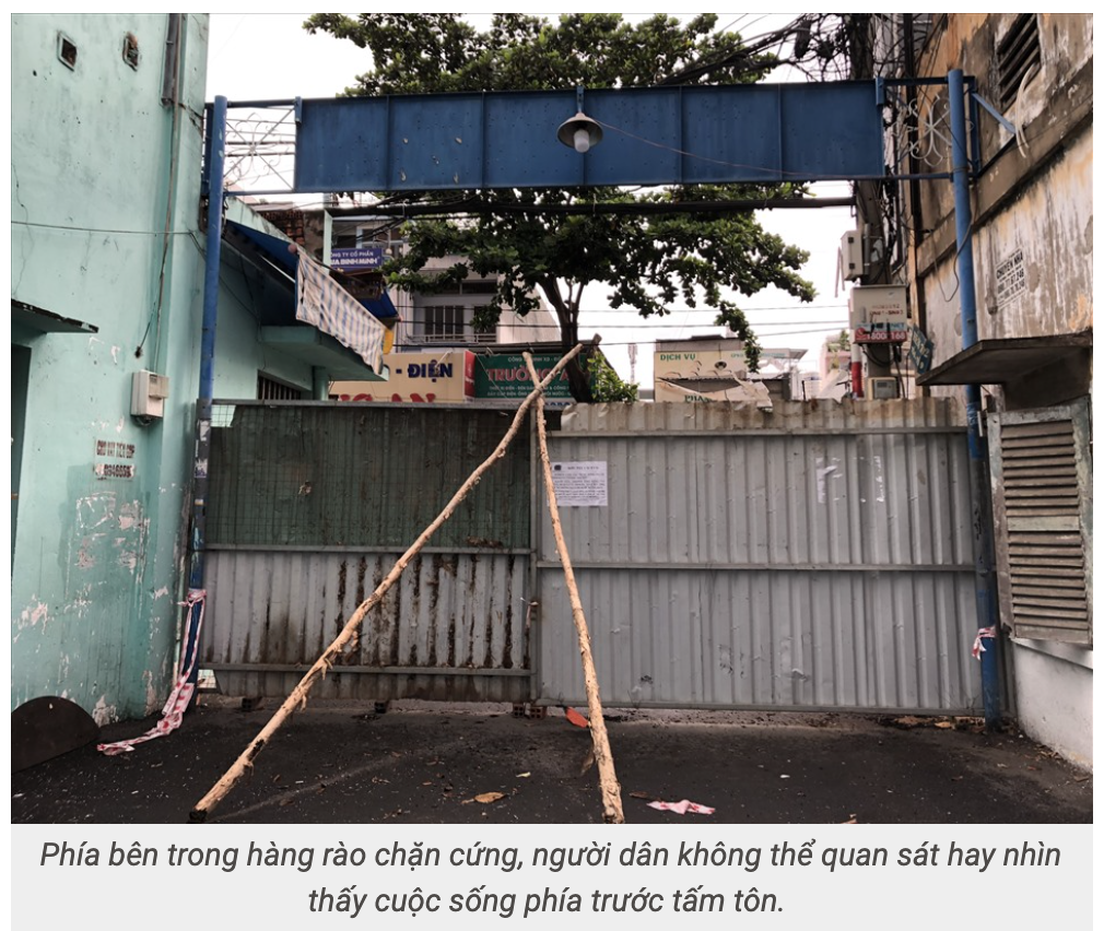 quận Gò Vấp bị rào kín nhiều nơi 1