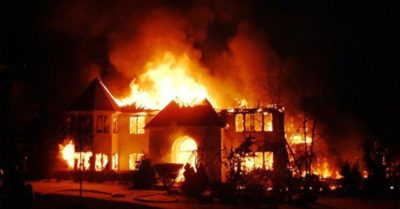 Vợ chồng chủ cơ sở thức ăn thủy sản ở Cà Mau chết cháy trong chòi canh tôm