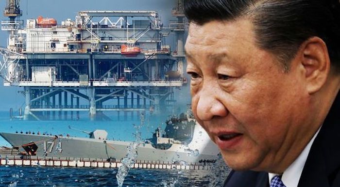Chuyên gia Mỹ cảnh báo không nên tin Trung Quốc về Biển Đông (ảnh: Daily Express).