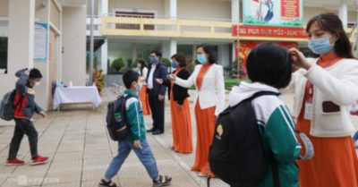 Hà Nội: Học sinh nhiều khối trở lại trường từ 8/11