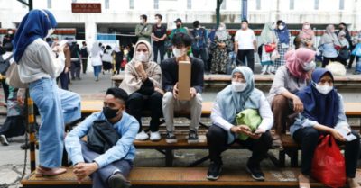 Indonesia: Ca mắc giảm sâu, có thể vì 80% dân số đã nhiễm Delta?