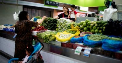 Số ca tăng đột biến, chính phủ Trung Quốc kêu gọi người dân tích trữ lương thực