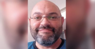 Người đàn ông bị cấm xuất cảnh trong 8.000 năm