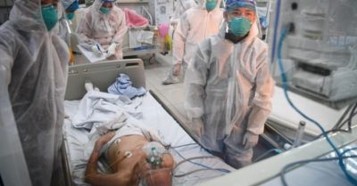 Cập nhật tối 11/12: Hơn 16.000 ca Covid-19; Lốc xoáy càn quét, ít nhất 50 người thiệt mạng