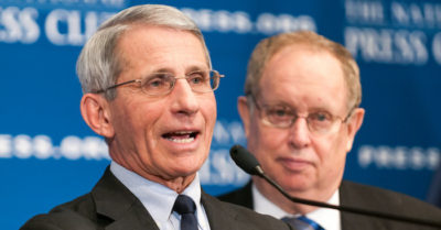 TS Fauci, biểu tượng chống Covid của Mỹ, nhiễm Covid