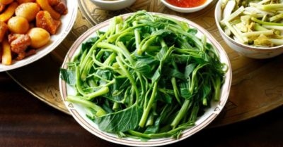Giữ vitamin khi luộc rau không khó